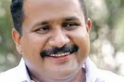 കനത്ത നാശ നഷ്ടങ്ങൾ ഉണ്ടായ വിവിധ പ്രദേശങ്ങൾ ആന്റണി ജോൺ എം എൽ എ സന്ദർശിച്ചു.
