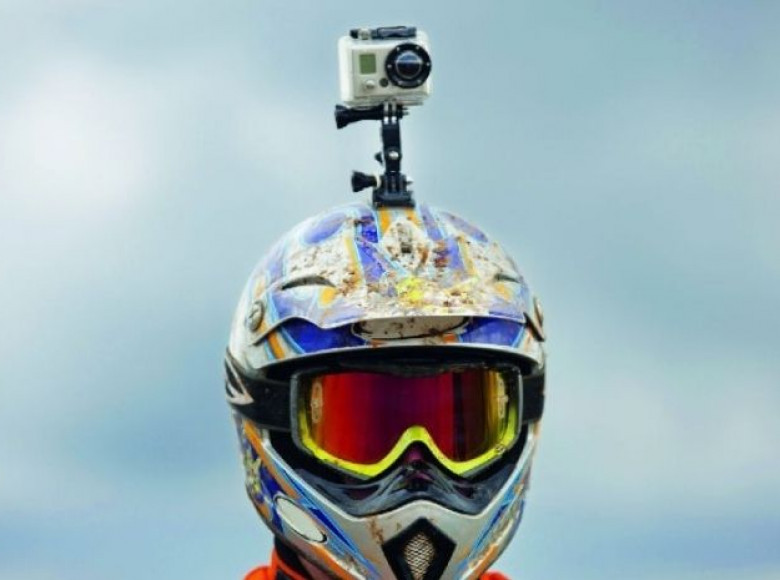 ഹെല്‍മറ്റില്‍ ക്യാമറ നിരോധിച്ചു; വിലക്ക് ലംഘിച്ചാല്‍ ആയിരം രൂപ പിഴ, 3 മാസത്തേക്ക് ലൈസന്‍സ് റദ്ദാക്കും