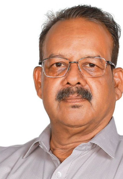 എറണാകുളത്ത് 'യുഎൻ കരുത്തിൽ' മോസസ് ; ആം ആദ്മി സ്ഥാനാർത്ഥിയായി മുൻ വ്യോമസേനാ ഉദ്യോഗസ്ഥൻ