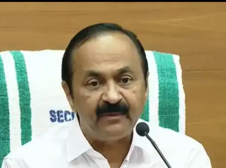 കെഎസ്‌ആര്‍ടിസിയില്‍ സ്ത്രീകള്‍ക്ക് സൗജന്യ യാത്ര ജൂണ്‍ 15 മുതല്‍ ; മന്ത്രിസാഭാ യോഗത്തില്‍ ആദ്യ തീരുമാനം