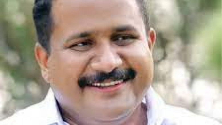 കനത്ത നാശ നഷ്ടങ്ങൾ ഉണ്ടായ വിവിധ പ്രദേശങ്ങൾ ആന്റണി ജോൺ എം എൽ എ സന്ദർശിച്ചു.