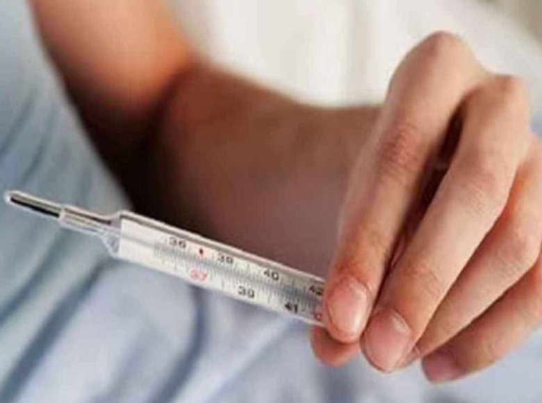 സംസ്ഥാനത്ത് പനി പടരുന്നു ; ഇന്നലെ മാത്രം പത്ത് മരണം