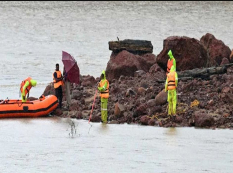 ഷിരൂർ മണ്ണിടിച്ചിൽ , ഗംഗാവാലി പുഴയിൽ നിന്ന് ഒരു മൃതദേഹം കണ്ടെത്തി