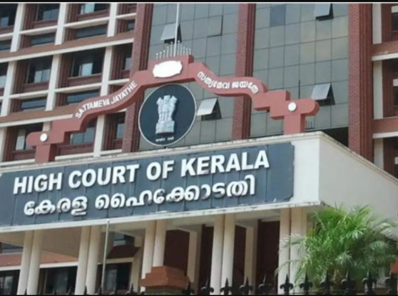 ‘ ജനിച്ച മതത്തിൽ തളച്ചിടരുത്, ഏതു മതത്തിൽ വിശ്വസിക്കാനും സ്വാതന്ത്ര്യമുണ്ട് ’ : ഹൈക്കോടതി